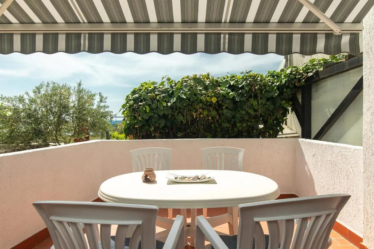 Apartment Laura Punat