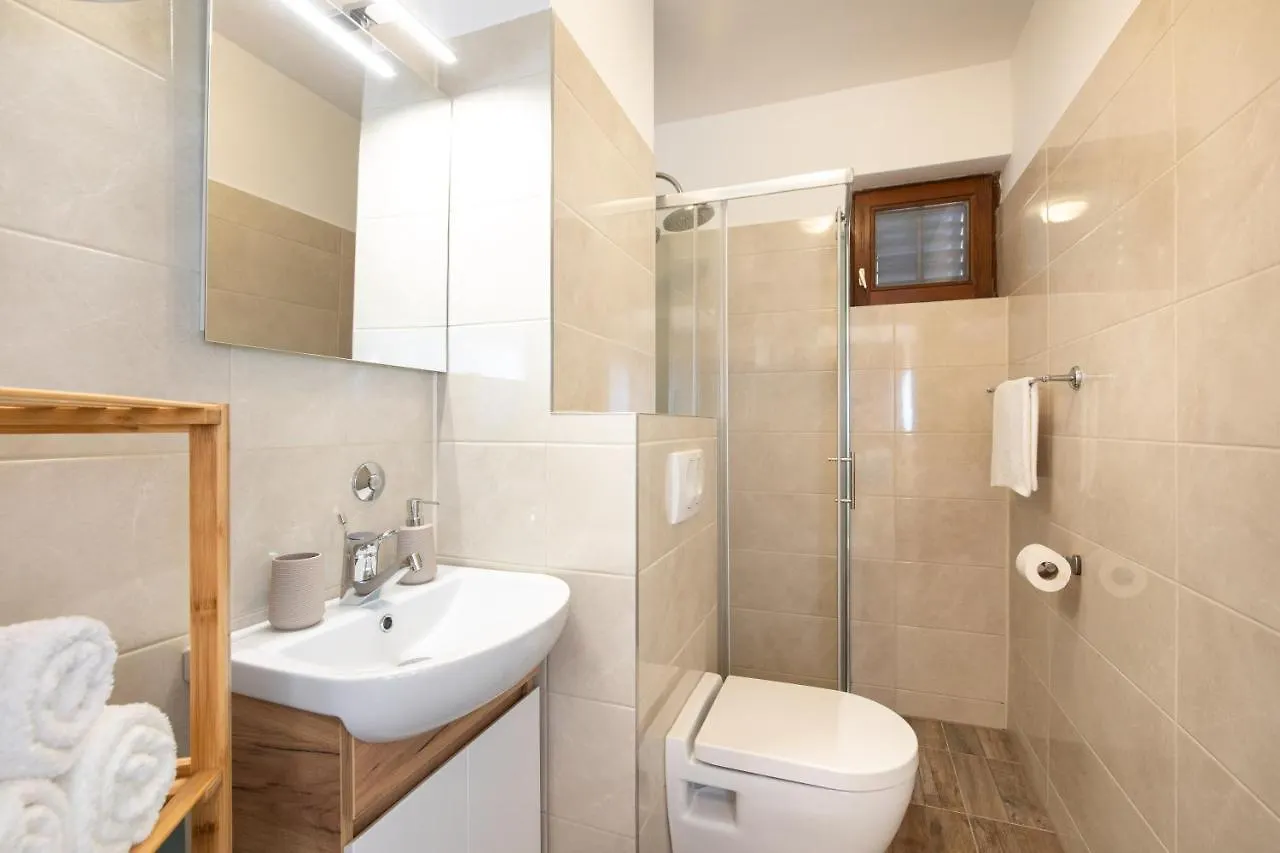 Apartment Laura Punat